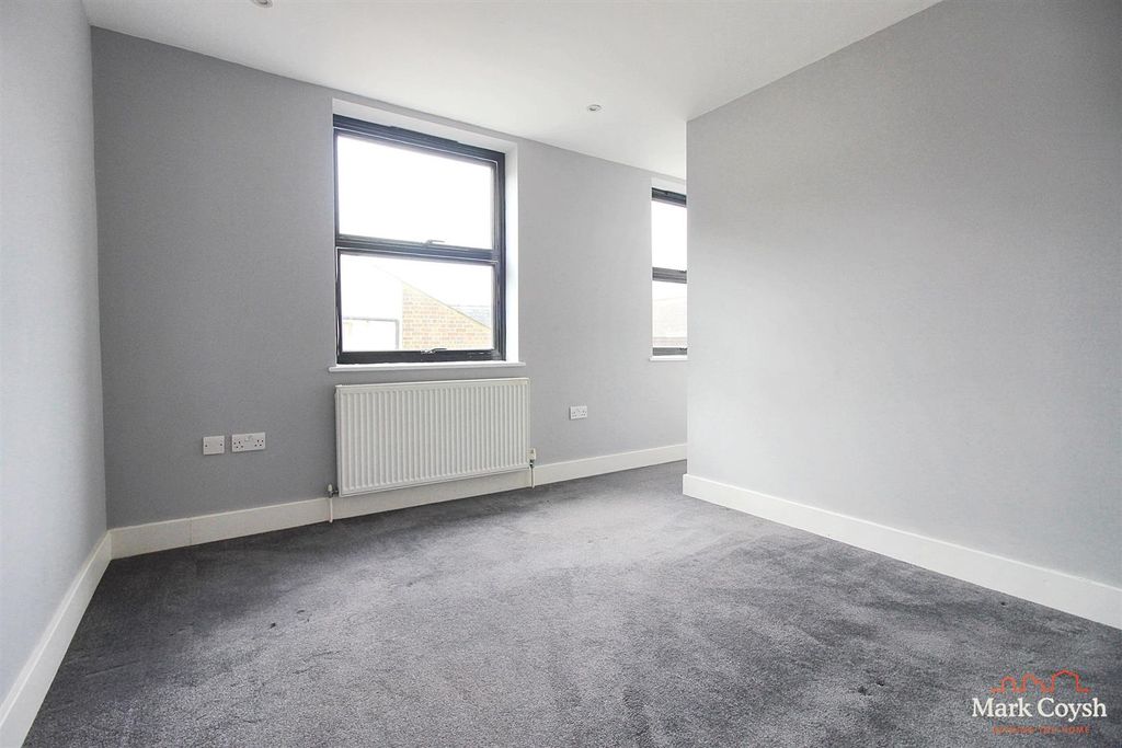 Property photo 3 of 13 B1.Jpg