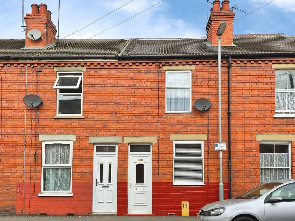 Property photo 1 of 12