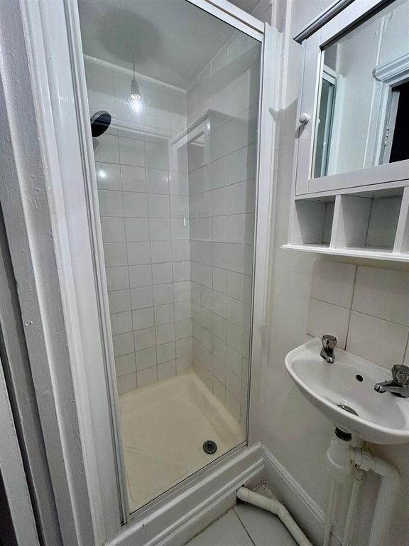 Property photo 3 of 6 88B1c821-321E-40Aa-B059-439B8255076B.Jpg