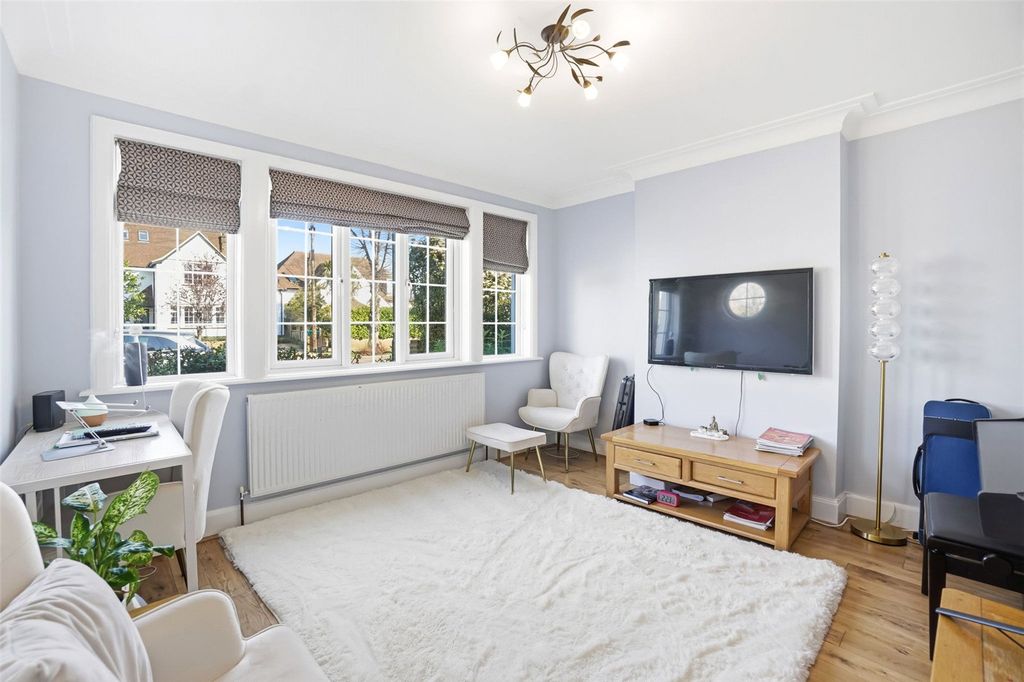 Additional image 7 of 5 bed detached house for saleCourtlands Avenue, Hampton TW12
