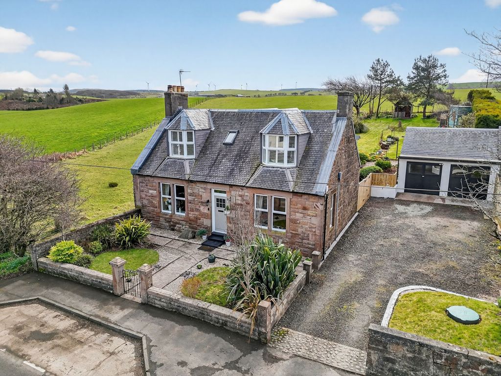 Property photo 1 of 38