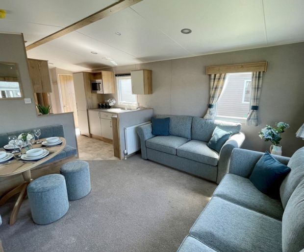 Property photo 1 of 5 Abi Inspire Lounge At Hoburne Bashley