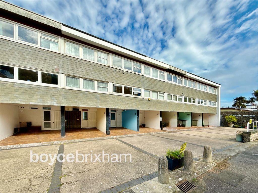 Property photo 1 of 18 Newwatermarkforonlinefront.Jpg
