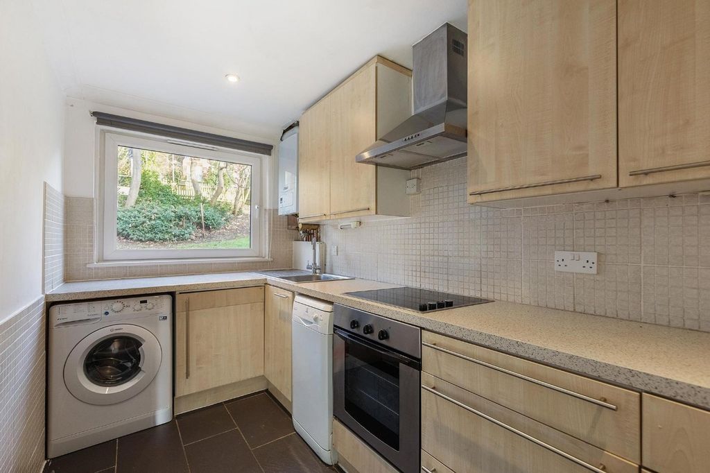 Property photo 3 of 19 Picture No. 21