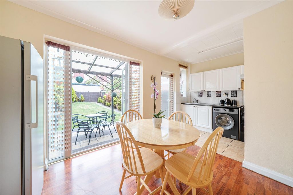 Property photo 3 of 14 Kitchen Dining Room.Jpg