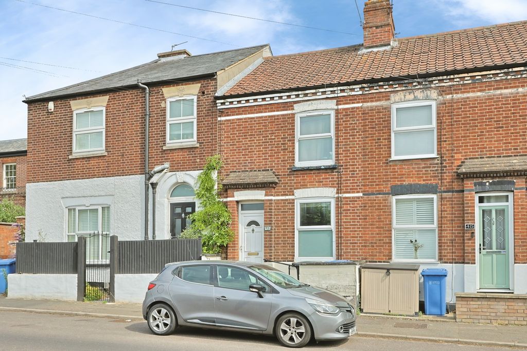 Property photo 1 of 17 Pbox-Img.Jpg
