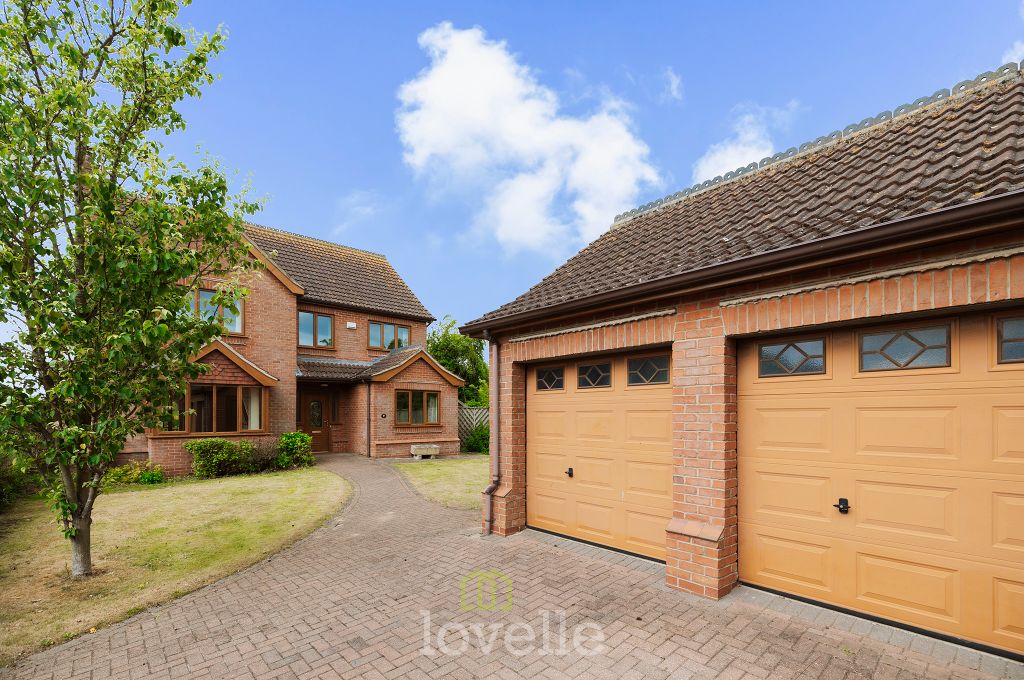 Property photo 2 of 38