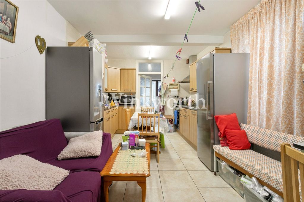 Property photo 3 of 16 Picture No. 07