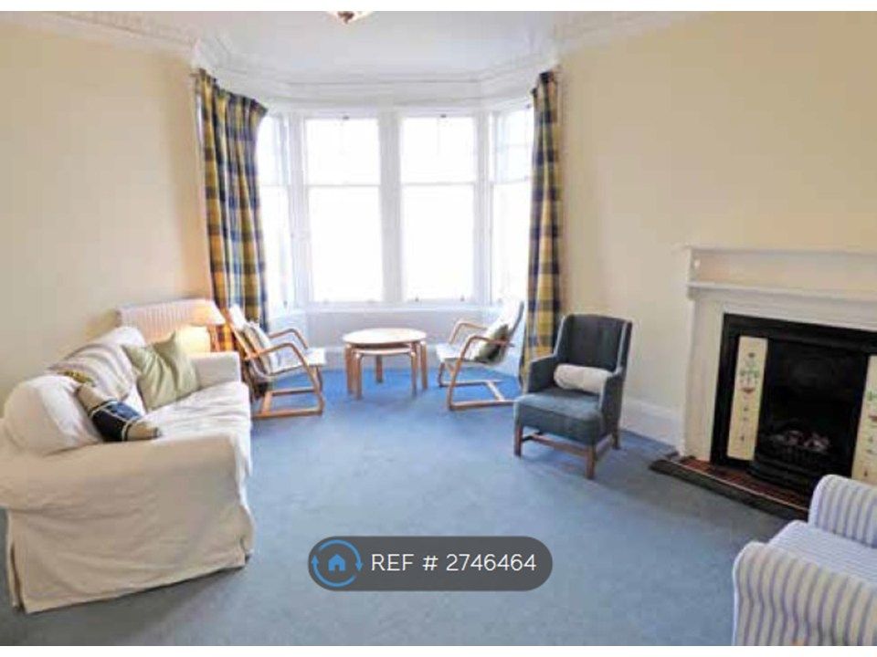 Property photo 2 of 7 Living Room