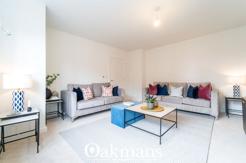 Property photo 3 of 37 Picture No. 36