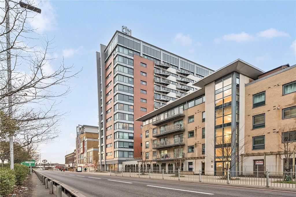 Property photo 1 of 17 Picture No. 18