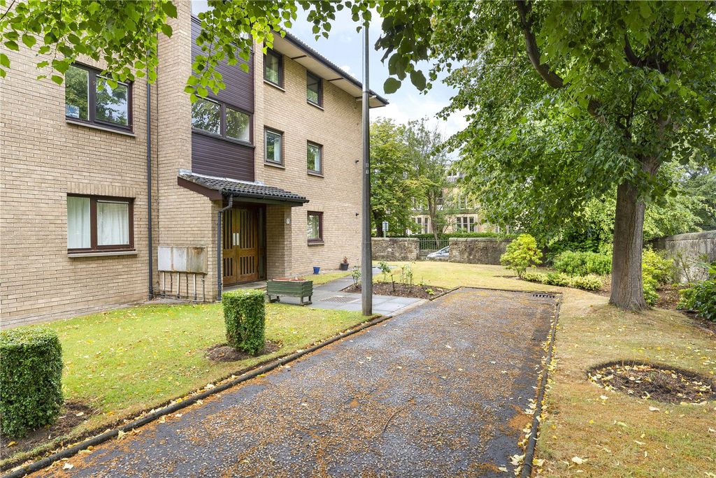 Property photo 1 of 22 Gillsland Park
