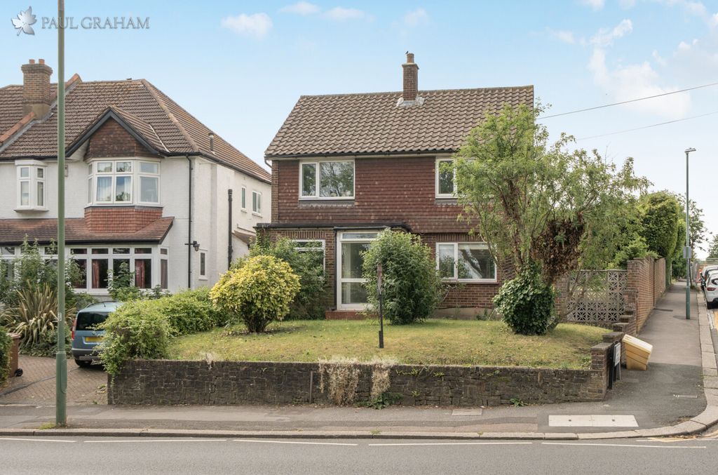Property photo 1 of 24 1Bf82d73-5c3d-4d02-B61c-4B463Dffa18d