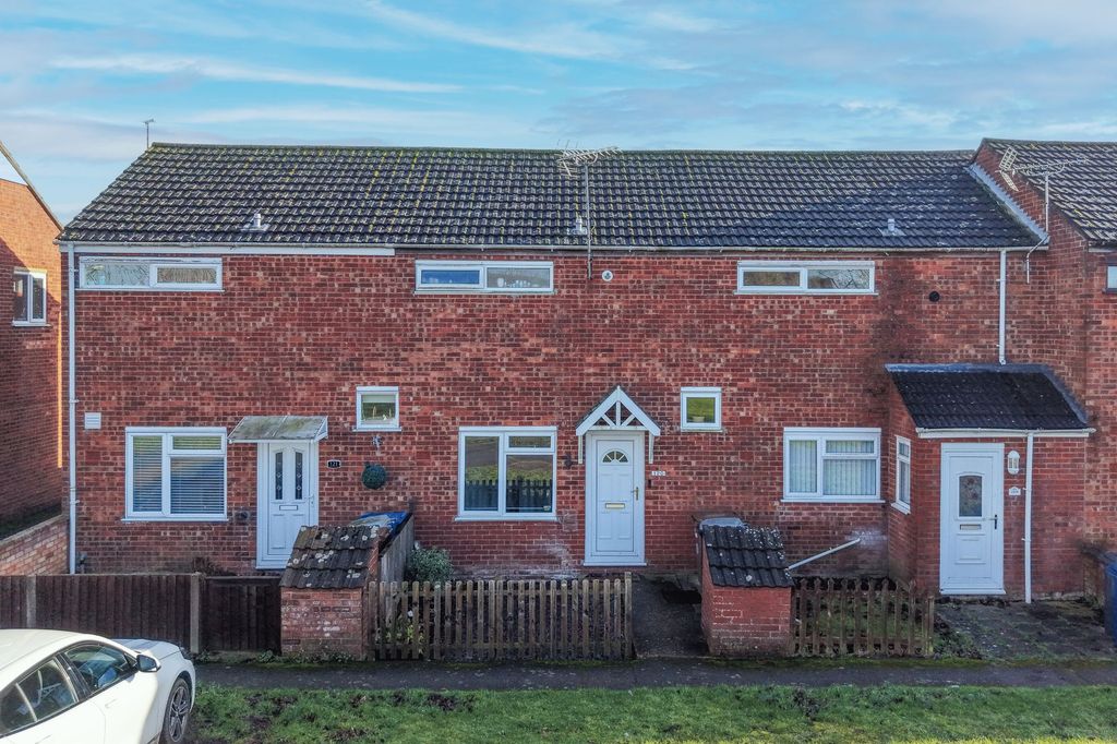 Property photo 1 of 11