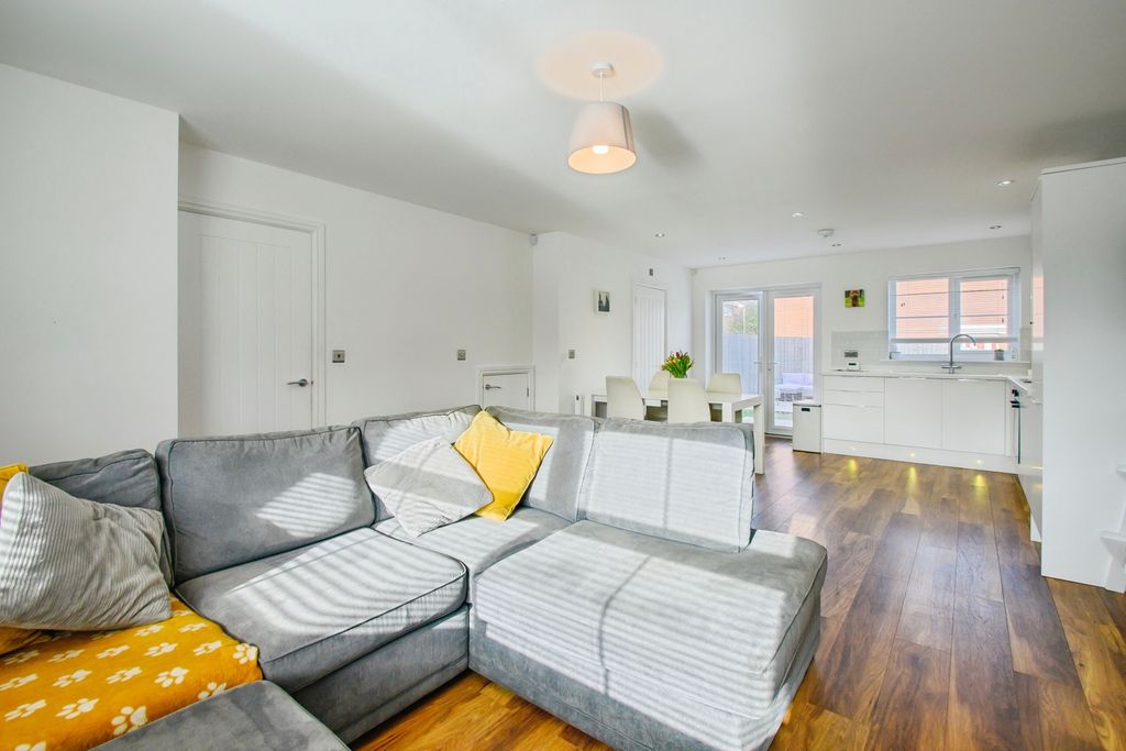 Property photo 3 of 17 Living Area