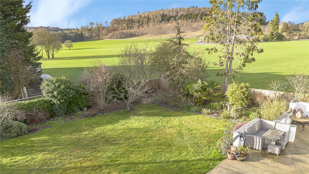 Property photo 3 of 24 Picture No. 39