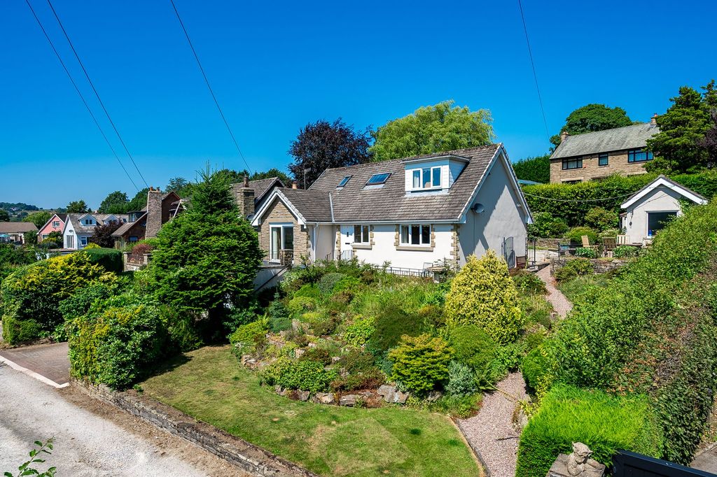 Property photo 1 of 30