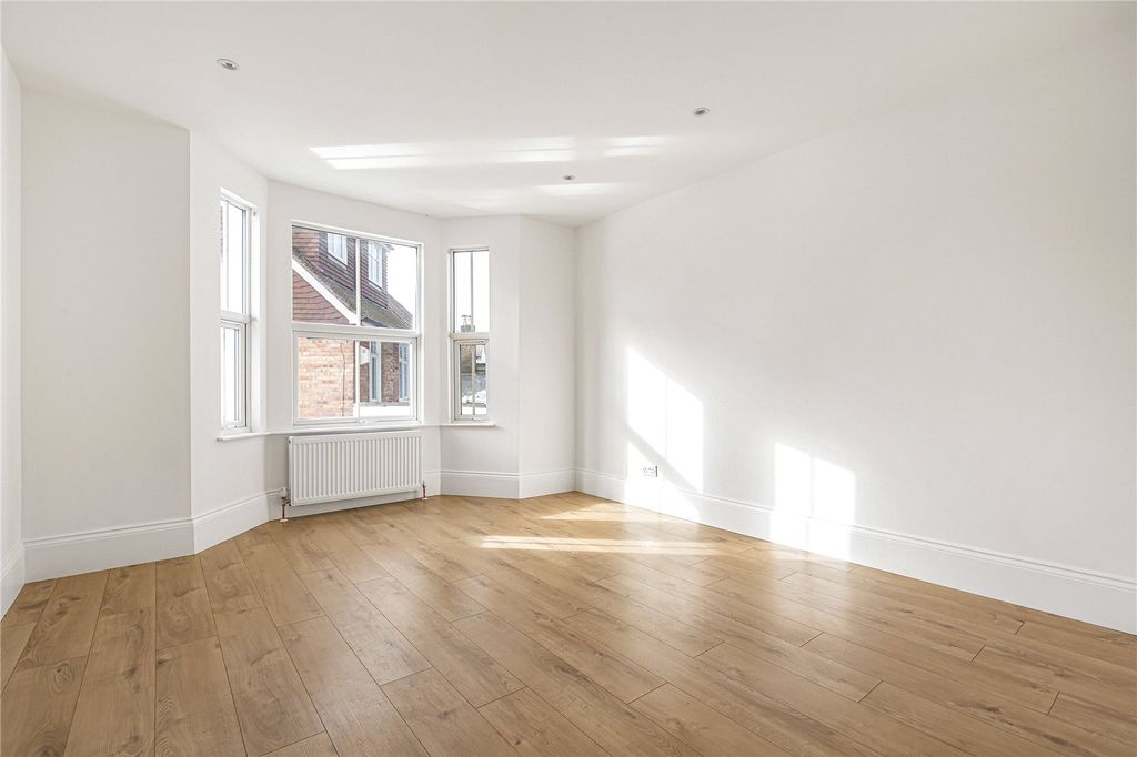 Property photo 2 of 7 Picture No. 07