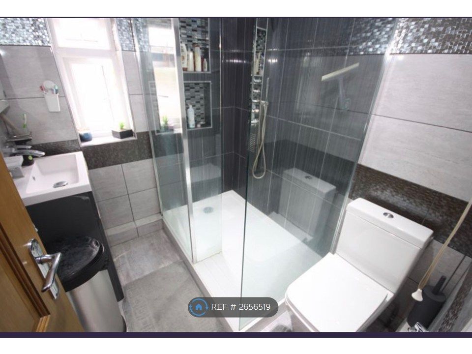 Property photo 2 of 2