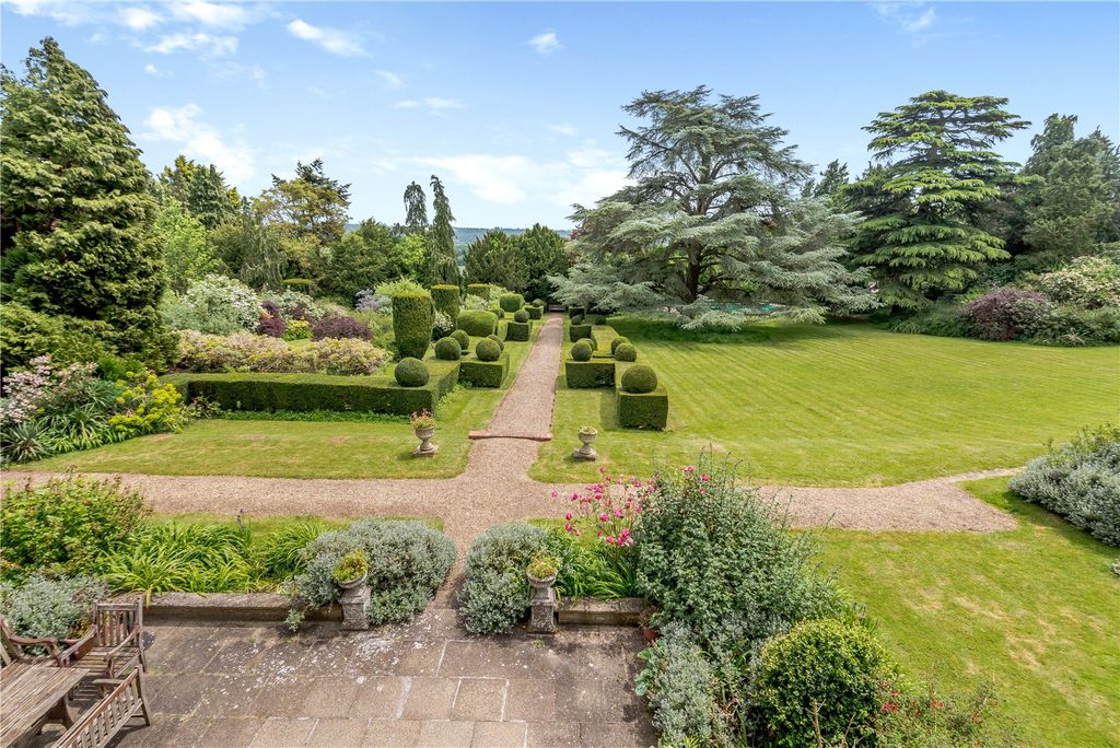 Additional image 18 of 12 bed detached house for saleSpring Lane, Cookham Dean, Berkshire SL6