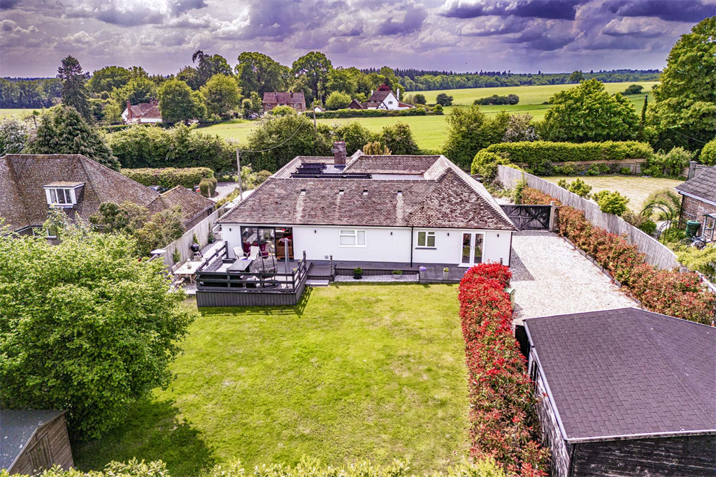 Property photo 2 of 18