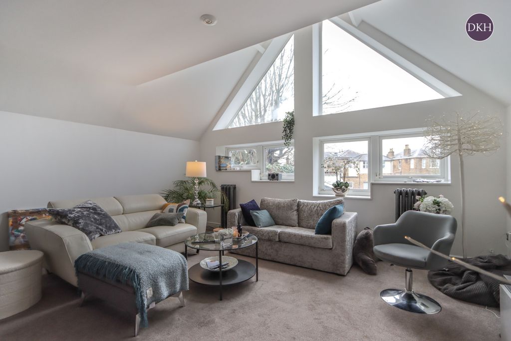 Property photo 2 of 11 Picture No. 10