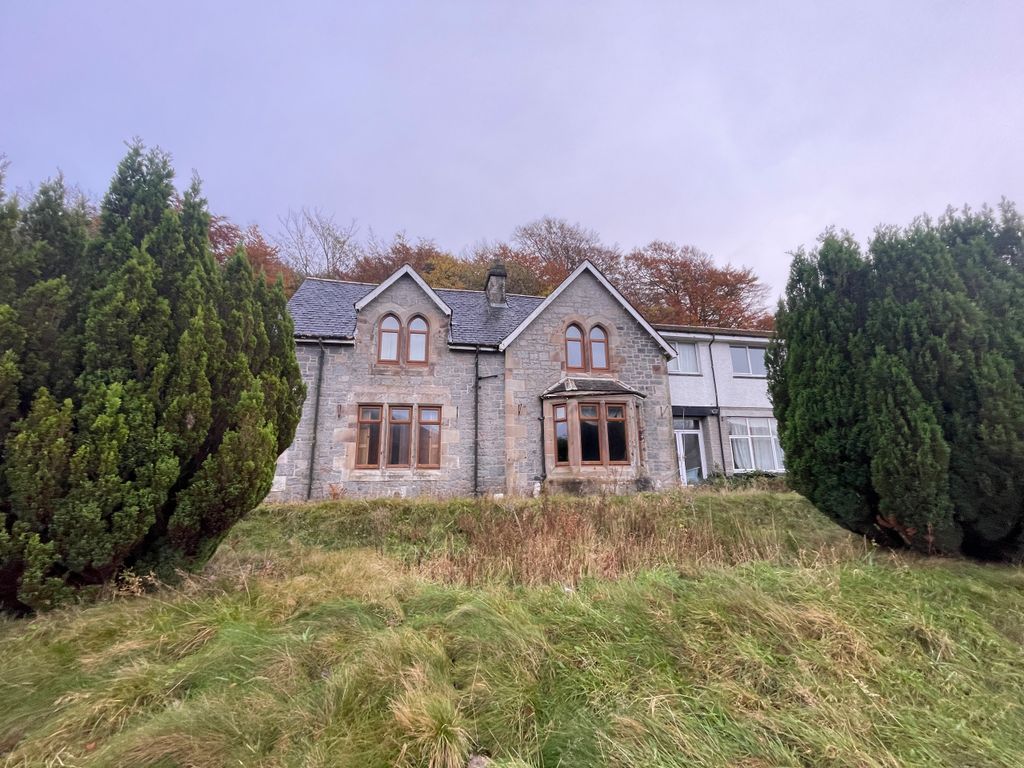 Property photo 3 of 9 3.Jpeg