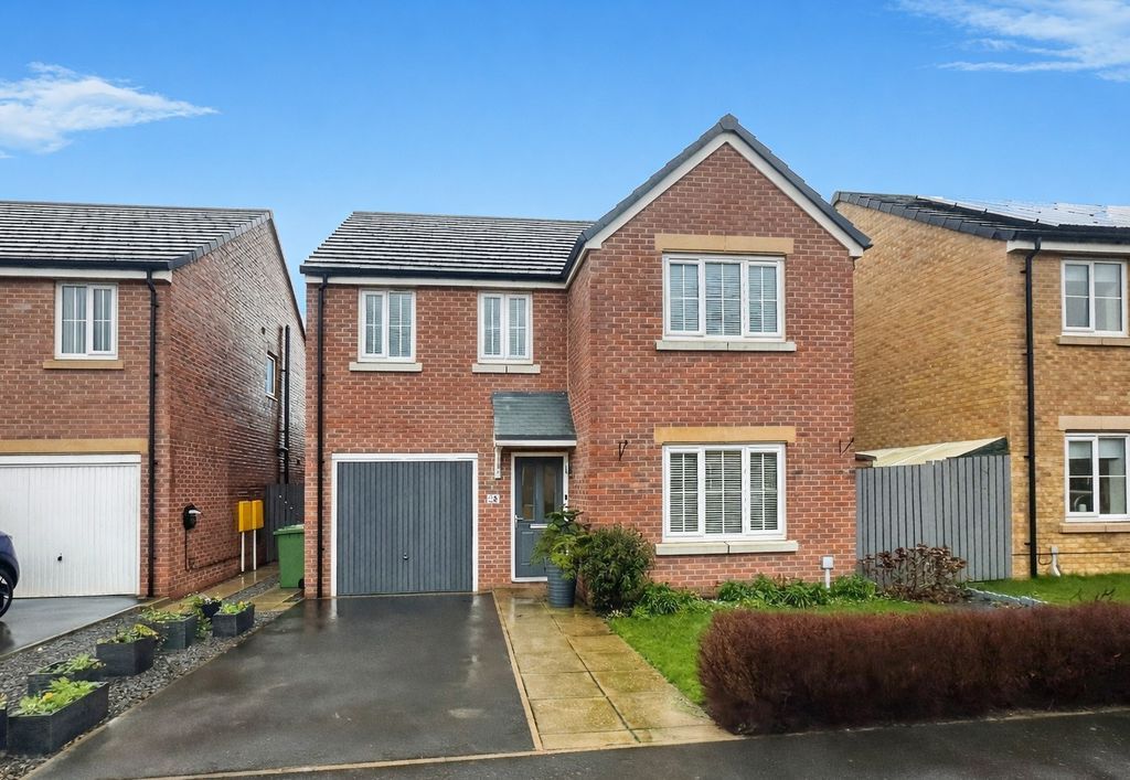 Property photo 1 of 14 Photo 15