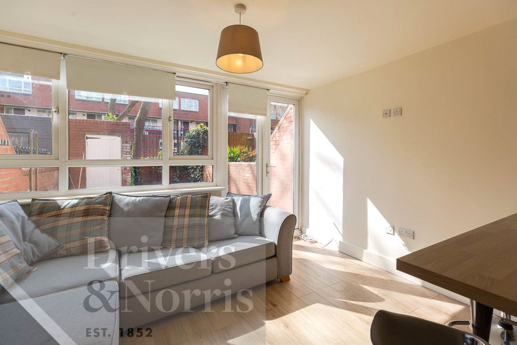 Property photo 2 of 8 Picture No. 03
