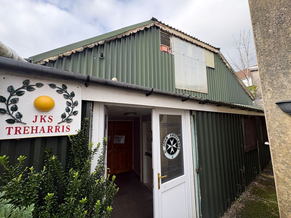 Property photo 3 of 16