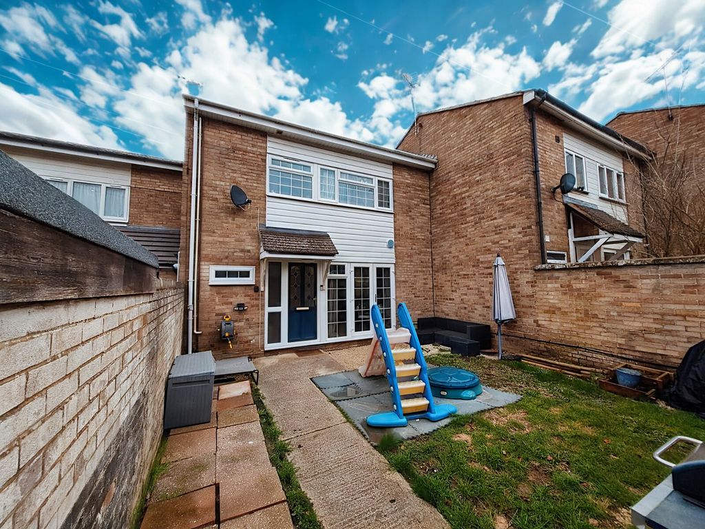 Property photo 1 of 16