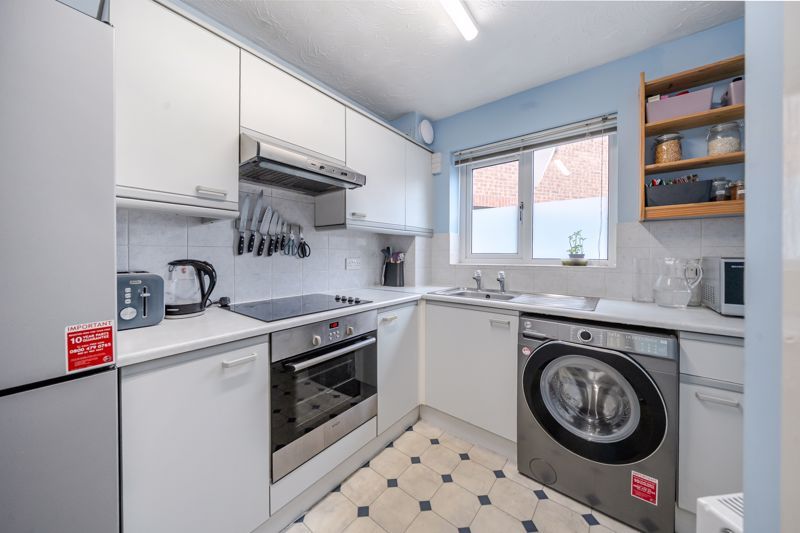 Property photo 3 of 9 Photo 3