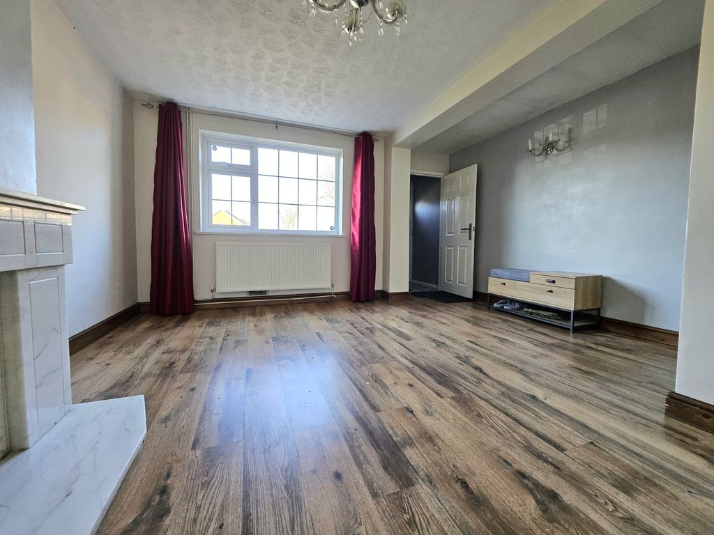 Property photo 3 of 15 Gallery