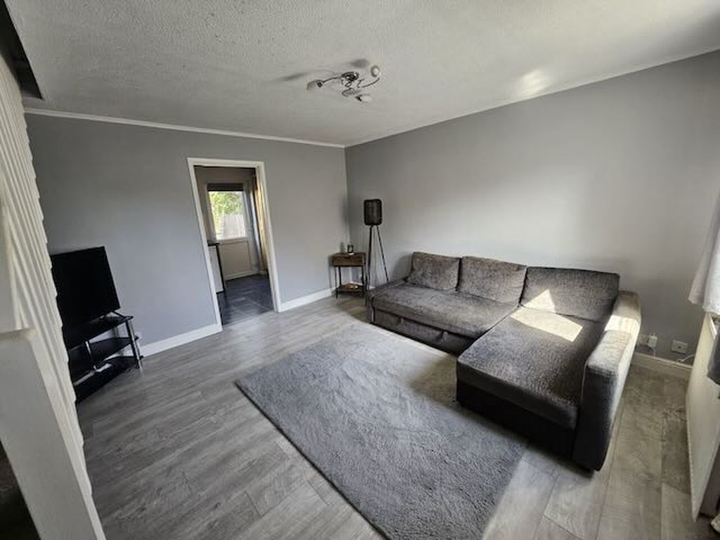 Property photo 2 of 10 Photo 21