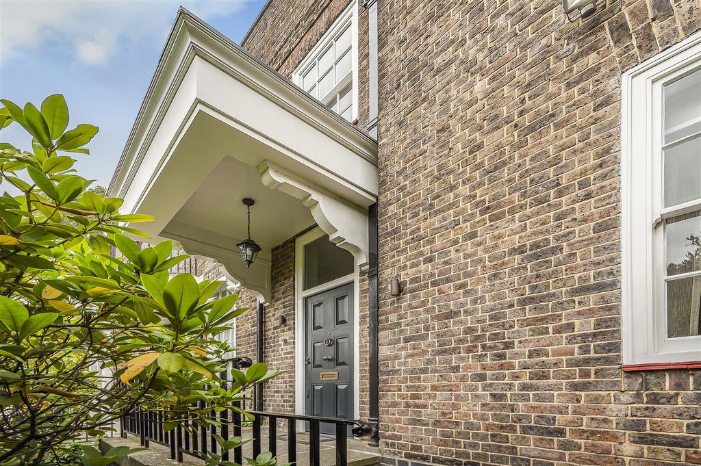 Property photo 1 of 13 Exterior.Jpg