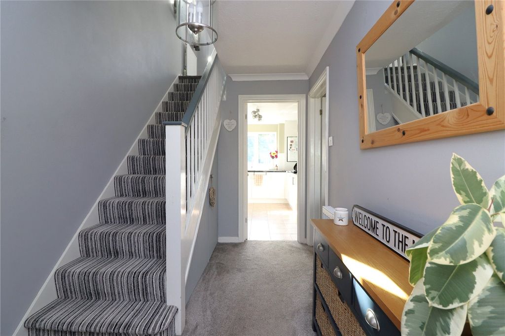 Property photo 2 of 25 Picture No. 72