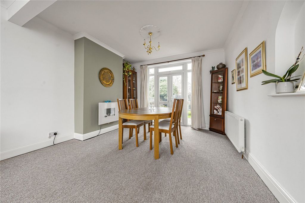 Property photo 3 of 15 Picture No. 10