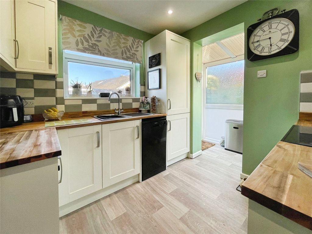 Property photo 3 of 13 Picture No. 05