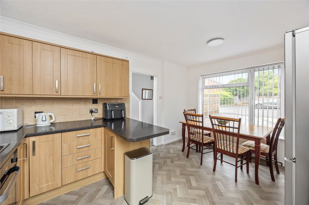 Property photo 3 of 17 Picture No. 43