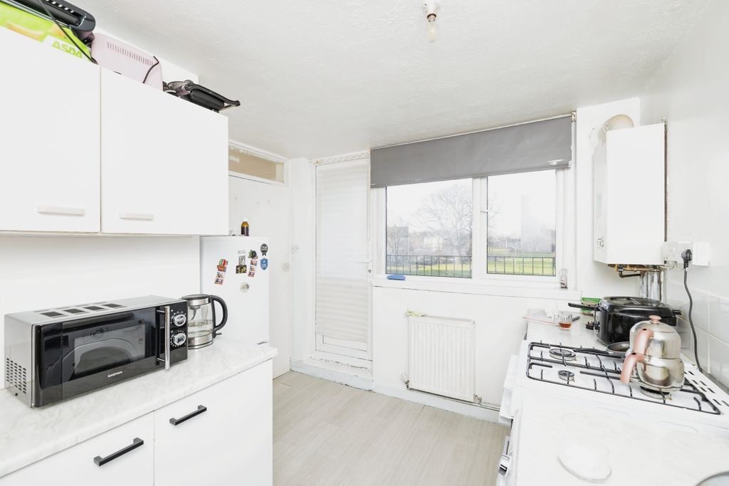 Property photo 2 of 12 _d6_0127