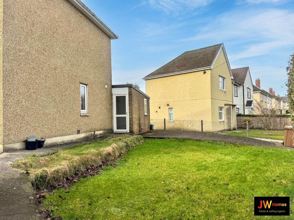 Additional image 15 of 3 bed semi-detached house for saleBevan Crescent, Cefn Fforest, Blackwood NP12