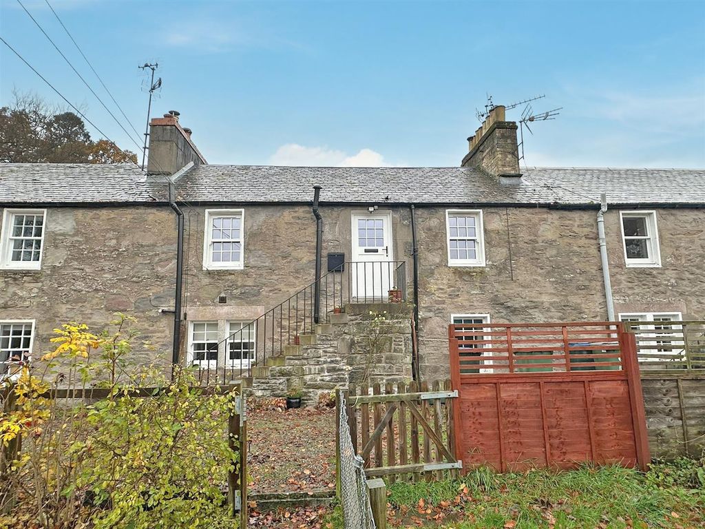 Property photo 2 of 21 Outside Shot.Jpeg