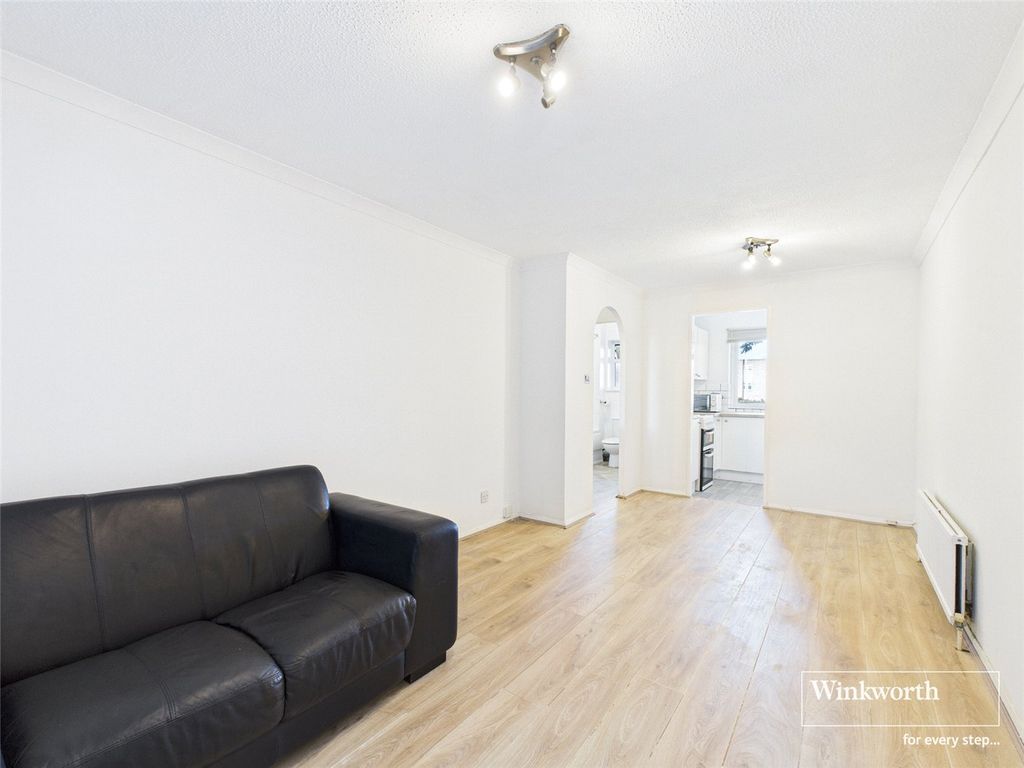 Property photo 3 of 8 Picture No. 05