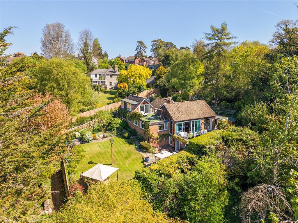 Property photo 2 of 40 Linton Road, Loose37.Jpg