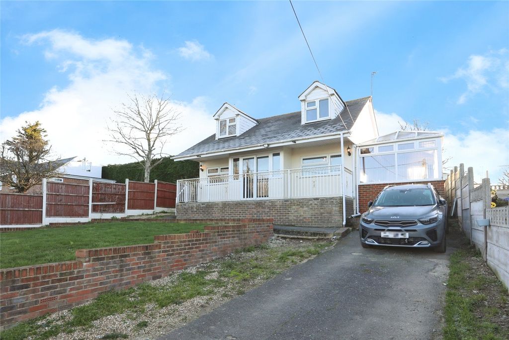 Property photo 1 of 17 Picture No. 24