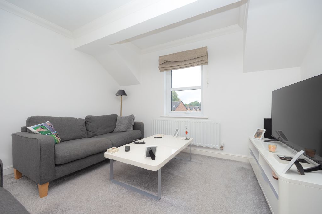 Property photo 2 of 22
