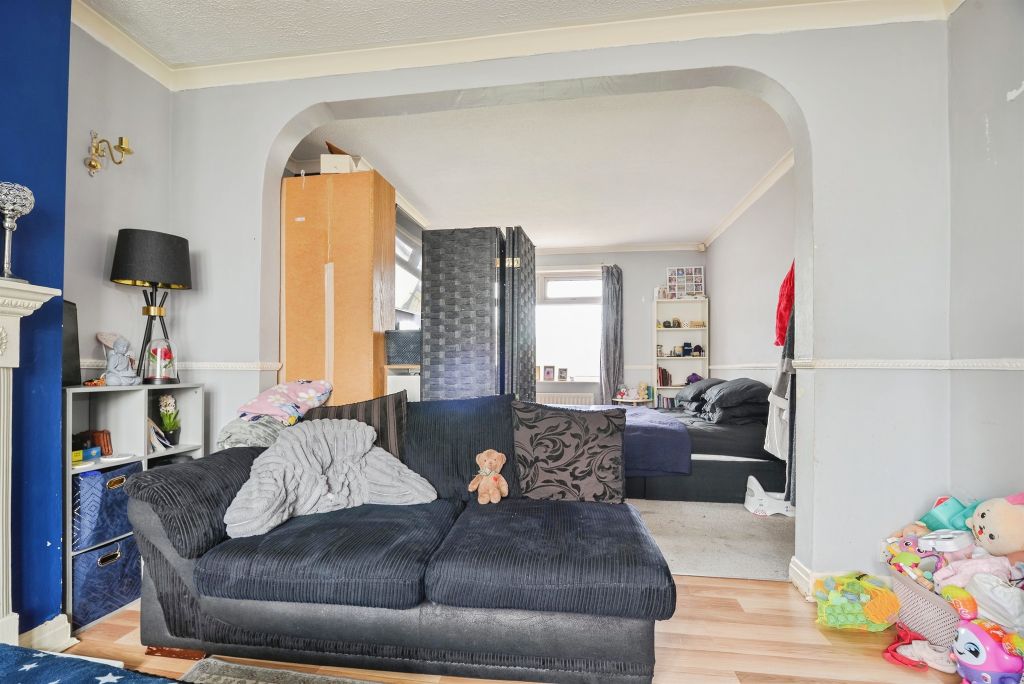 Property photo 3 of 13
