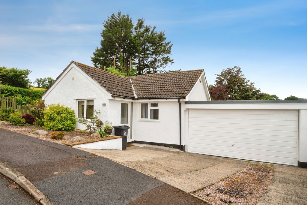 Property photo 1 of 18 Pbox-Img.Jpg