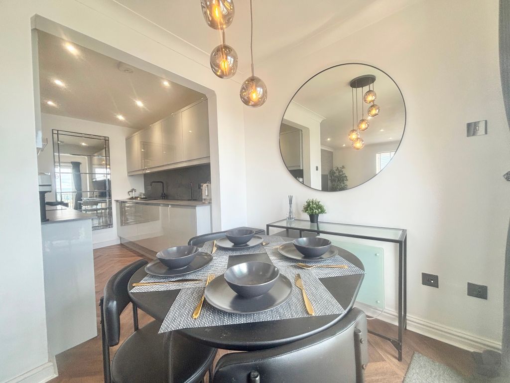 Additional image 6 of 2 bed flat to rentPocketts Wharf, Maritime Quarter, Swansea SA1