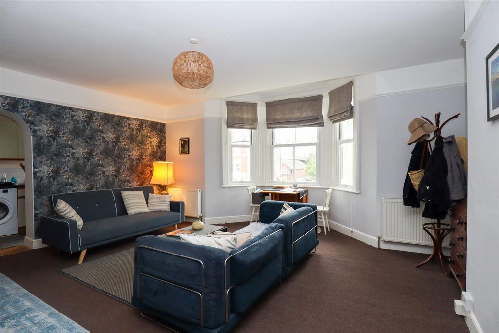 Property photo 2 of 8 Living Room